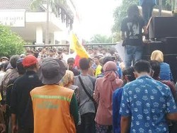Becak Motor di Lamongan Gerudug Pemkab dan DPRD Lamongan