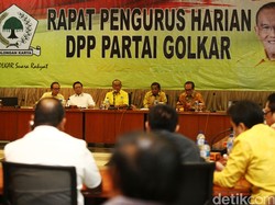 Panasnya Munas Golkar: Bagi-bagi Dolar Sampai Gratifikasi Jet Pribadi