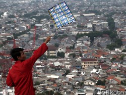 Bandara SSK Pekanbaru Sering Dapat Keluhan Soal Layang-layang