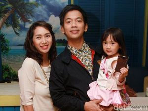 Keluarga Kecil Rian dMasiv