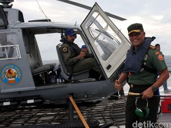 Terima Penghargaan dari Kapolri, Jenderal Gatot: Ini Tanda TNI-Polri Bersatu