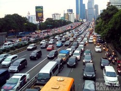 Libur Imlek, Operasional Truk Disesuaikan dengan Tingkat Kemacetan Lalin