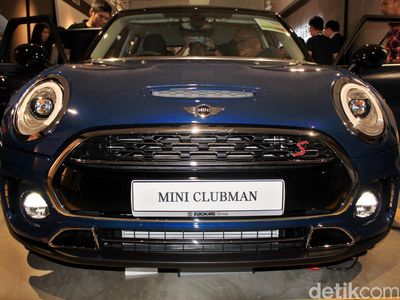MINI Clubman Diluncurkan di Singapura