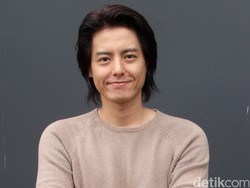 Roger Danuarta Mualaf Sejak 29 Oktober 2018