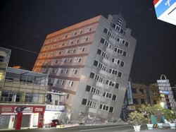 Gempa 6,4 SR Guncang Taiwan, Apartemen Roboh dan Penghuni Terjebak