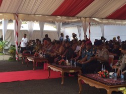 Setelah 24 Jam Berlayar, Peserta Hari Pers Nasional Tiba di Lombok