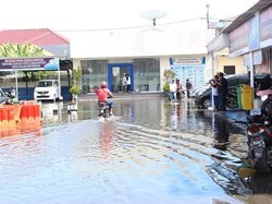 Banjir, Ujian SIM di Polres Sidoarjo Ditiadakan