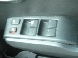 Viral Kaca Mobil Macet di Dalam Taman Safari, Ini Tipsnya Supaya Tak Alami Nasib Serupa