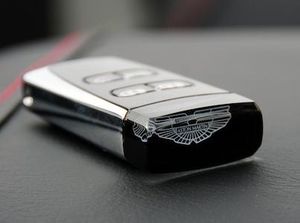 Logo Ini Sempat Dikira Jadi Logo Anyar Aston Martin Logo Ini Sempat Dikira Jadi Logo Anyar Aston Martin