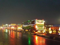 Ini Jalur Alternatif Bila Terjadi Kepadatan Kendaraan di Tol Jakarta - Merak
