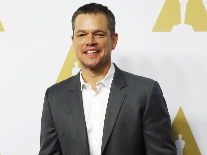 Actor Matt Damon arrives at the 88th Academy Awards nominees luncheon in Beverly Hills, California February 8, 2016.  REUTERS/Mario Anzuoni