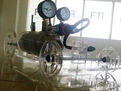 Mahasiswa Makassar Ciptakan Prototipe Mobil Berbahan Bakar Hidrogen