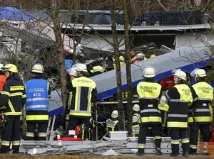 Korban Tewas Tabrakan Kereta di Jerman Jadi 10 orang, 81 Luka-luka