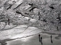 Kapal Dosa Muncul Kembali di Pantai AS
