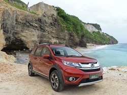 Sensasi Menjajal Honda BR-V Tipe E Prestige
