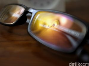 Pakar Ungkap Fakta Narasi Blue Light Gadget yang Bahayakan Mata Pakar Ungkap Fakta Narasi Blue Light Gadget yang Bahayakan Mata