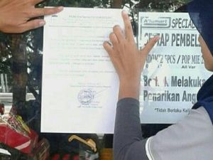 Jelang Valentine, Pemkot Makassar Sebarkan Imbauan Larangan Penjualan Kondom Jelang Valentine, Pemkot Makassar Sebarkan Imbauan Larangan Penjualan Kondom