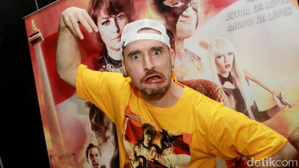 Hengkang dari GBS, Jono Kini Main Film