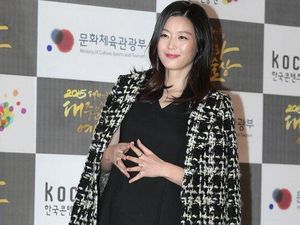 Rahasia Kulit Bening Jun Ji Hyun di Drama The Legend of The Blue Sea
