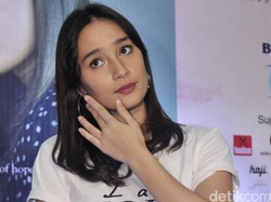 Jadi Duta Produk Kecantikan, Tatjana Saphira Tak Masalah Tampil Botak di Film