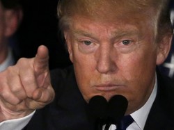 Sebut Donald Trump Penuh Kebencian, Ratusan Warga AS Gelar Aksi Demo