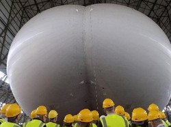 Pesawat Terbesar di Dunia yang Tampak Seperti Bokong