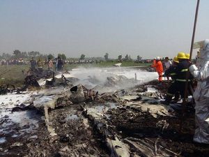 Pesawat Militer Myanmar Jatuh Saat Patroli, 4 Tentara Tewas