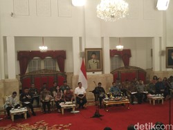 Pesan Jokowi ke Menteri: APBN Itu Terbatas, Belanjakan dengan Wise
