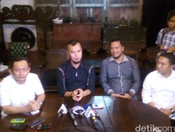 Ahmad Dhani Siap Lawan Ahok, Serius?