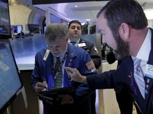 Wall Street Lompat 1% Lebih