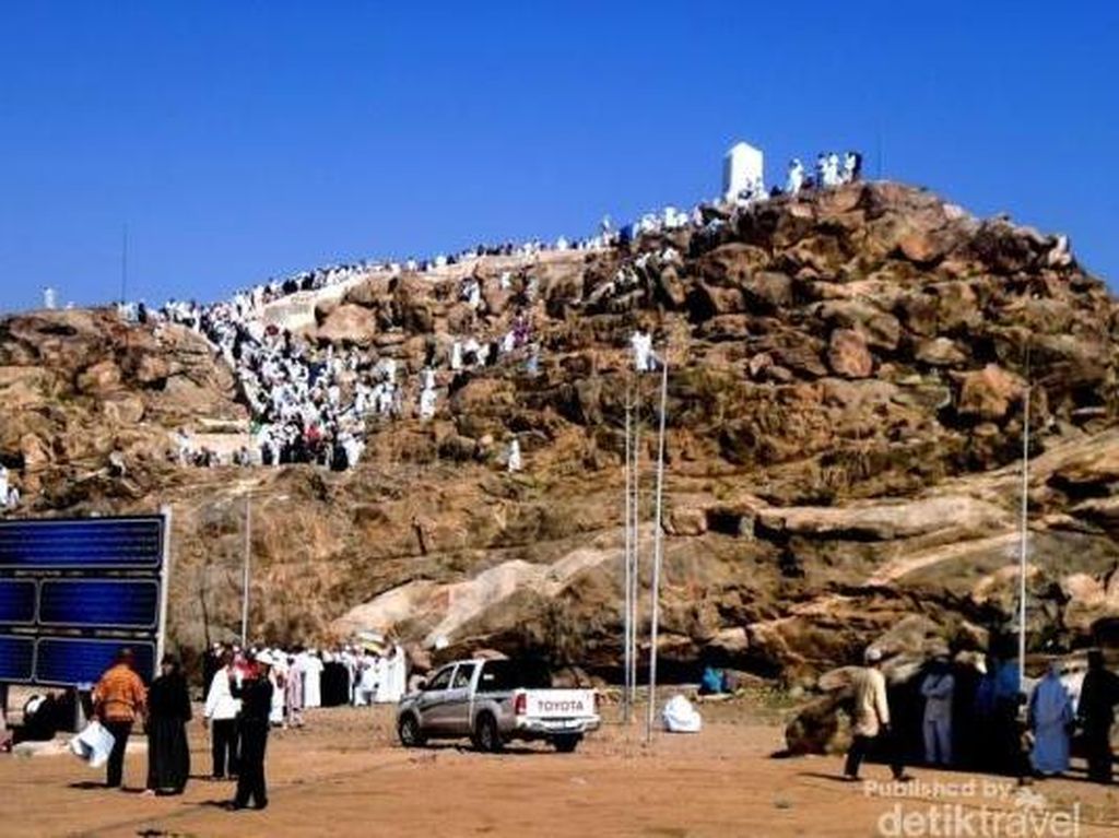 Doa Jemaah Haji di Padang Arafah untuk Palestina Doa Jemaah Haji di Padang Arafah untuk Palestina