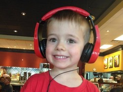 Bocah Autis Ini Dapat Donasi Rp 134 Juta dari Taylor Swift untuk Terapi