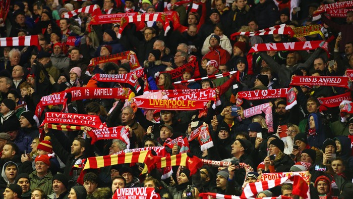 LIVERPOOL, ENGLAND - JANUARY 13:  Liverpool fans show their support prior to the Barclays Premier League match between Liverpool and Arsenal at Anfield on January 13, 2016 in Liverpool, England.  (Photo by Alex Livesey/Getty Images)