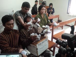 Oleh Hakim Divonis Harus Pindah, PKL: Kalau Keraton yang Ngusir, Kami Pergi