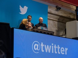 Twitter Dijual? Kenapa Tidak!