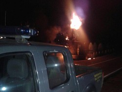 Wujud Kobaran Api dan Detik-detik Terbakarnya Patung Arjuna di Purwakarta