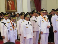 Dilantik Jadi Gubernur Kepri di Usia 73 Tahun, Sani: Saya Ingin Berbuat Terbaik