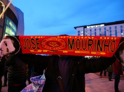 Ferdinand: Mourinho Harus Kembalikan Mental Pemenang MU Dulu