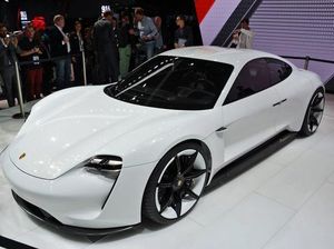 Mobil Listrik Audi dan Porsche Akan Berbeda Mobil Listrik Audi dan Porsche Akan Berbeda