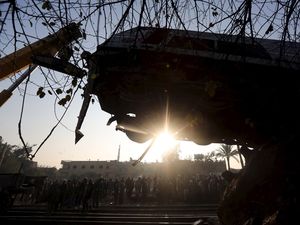 Tabrakan Dua Kereta di Mesir Tewaskan 32 Orang