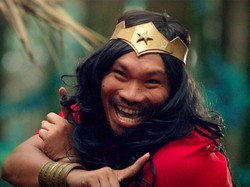 Kocak! Gaya Mongol Bak Wonder Woman di Sekuel Comic 8: Casino Kings