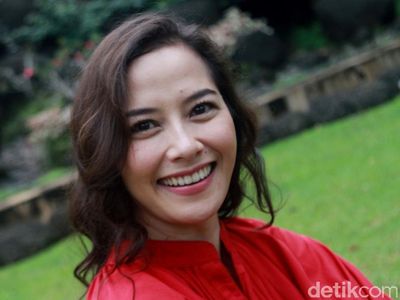 Vonny Cornelia Cantik di Usia 36 Tahun