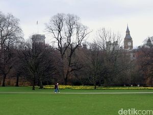 Kisah Pria Berusia 100 Tahun di Inggris yang Puasa Sambil Galang Dana Corona