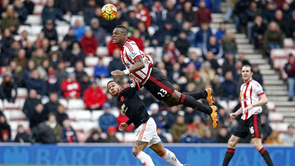 Sunderland Kalahkan Manchester United 2-1