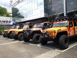 Ketangguhan Jeep di Medan Berlumpur Diuji