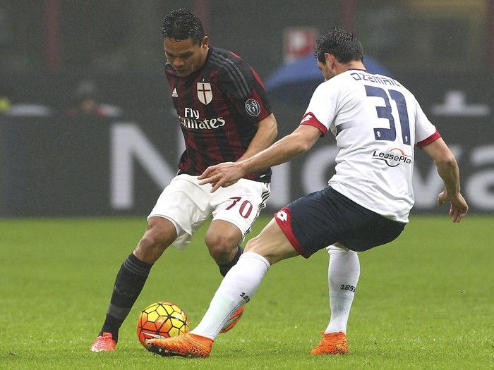Milan Menang Tipis 2-1 Atas Genoa