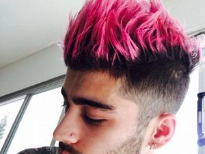 Zayn Malik Ungkap Rambut Barunya yang Berwarna Pink Saat Valentine