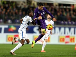Diwarnai Gol Injury Time dan Tiga Kartu Merah, Fiorentina Kalahkan Inter 2-1