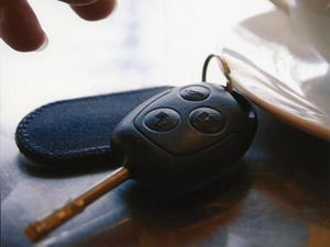 Kunci Ketinggalan di Mobil Tak Usah Panik, Mitsubishi Punya Layanan 24 Jam