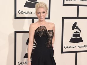 Gwen Stefani Tegaskan Masih Vokalis No Doubt